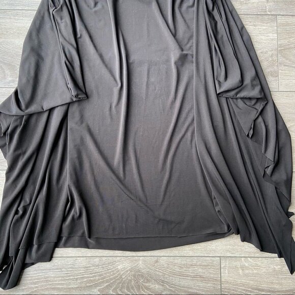 Okakie Black Oversized Asymmetrical  Dress - Picture 13 of 15